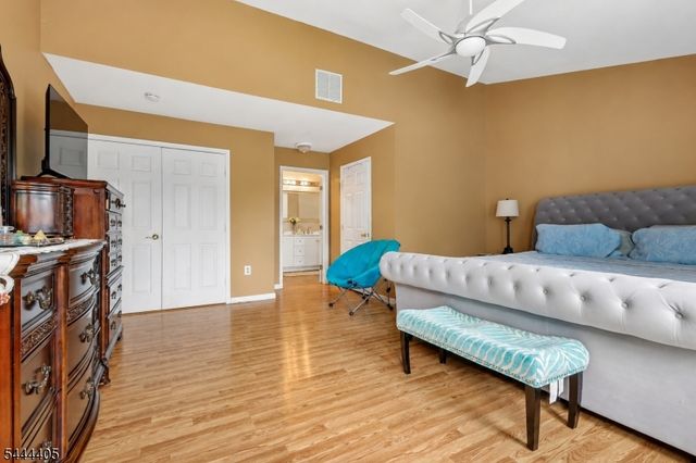 3 Letts Ct, Sayreville Boro, NJ 08872