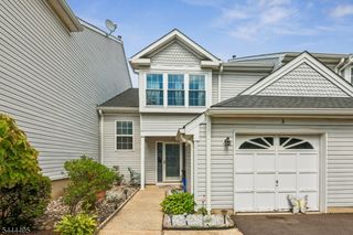 3 Letts Ct, Sayreville Boro, NJ 08872