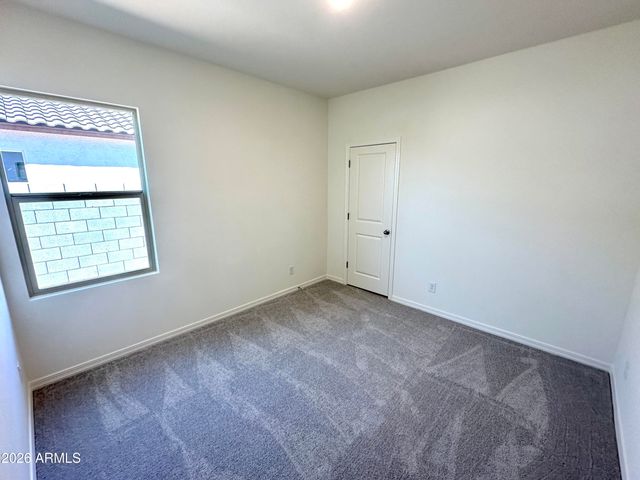 4024 E Haley Drive, San Tan Valley, AZ 85143