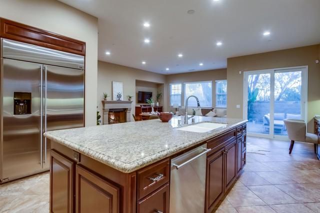 545 Quail Pointe Ln, Encinitas, CA 92024