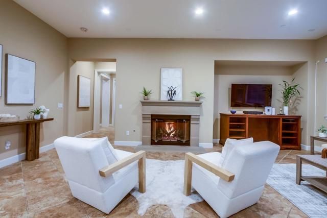 545 Quail Pointe Ln, Encinitas, CA 92024