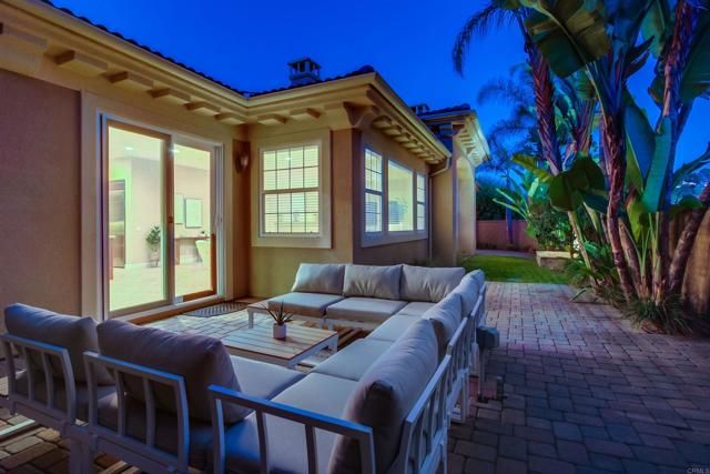 545 Quail Pointe Ln, Encinitas, CA 92024