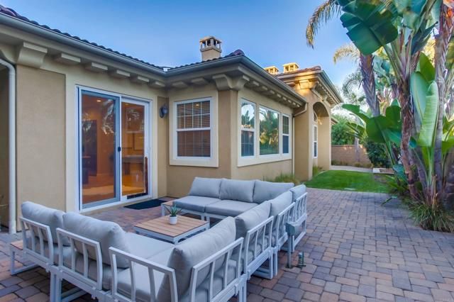 545 Quail Pointe Ln, Encinitas, CA 92024