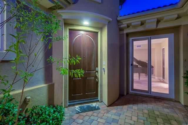 545 Quail Pointe Ln, Encinitas, CA 92024