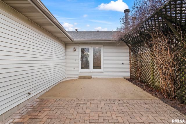 1621 Briarcreek Lane, Springfield, IL 62711