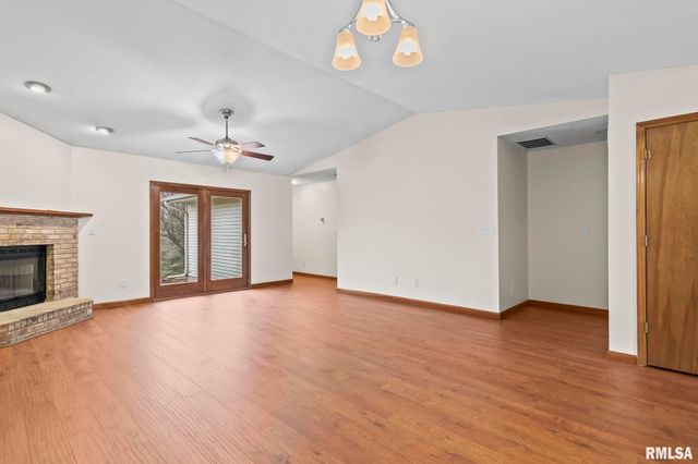 1621 Briarcreek Lane, Springfield, IL 62711