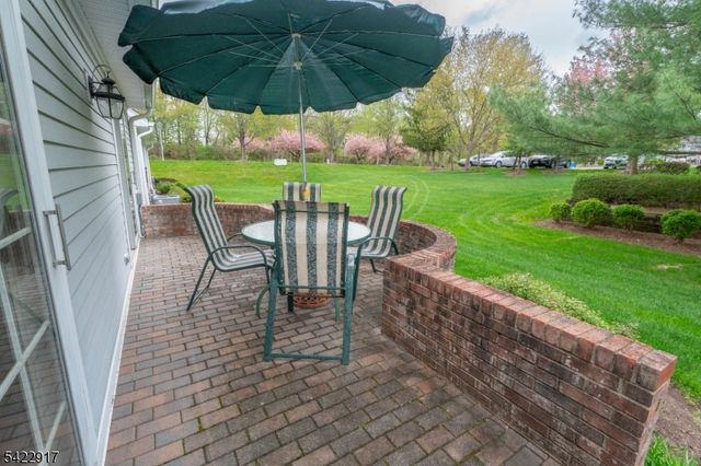 16 Cable Ct, Montville Twp., NJ 07045