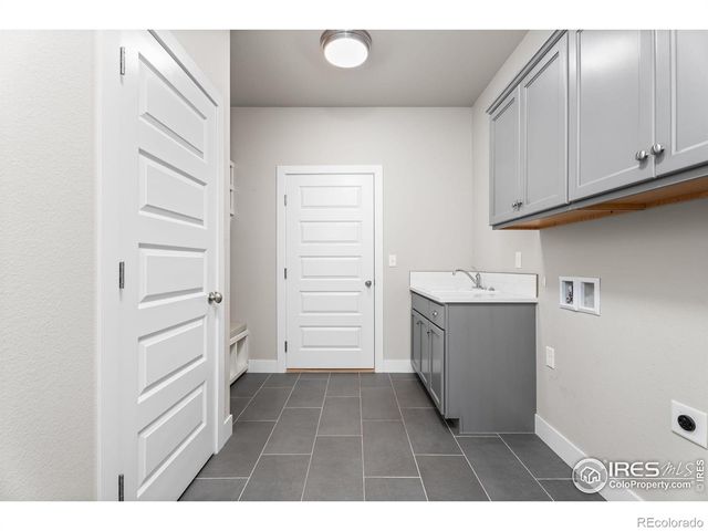 6977 Foxton Court, Timnath, CO 80547