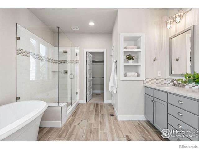 6977 Foxton Court, Timnath, CO 80547