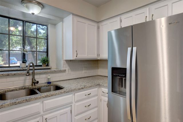 4404 Rain Forest Drive, Arlington, TX 76017