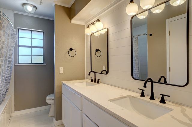 4404 Rain Forest Drive, Arlington, TX 76017