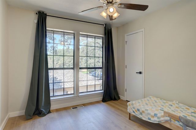 4404 Rain Forest Drive, Arlington, TX 76017
