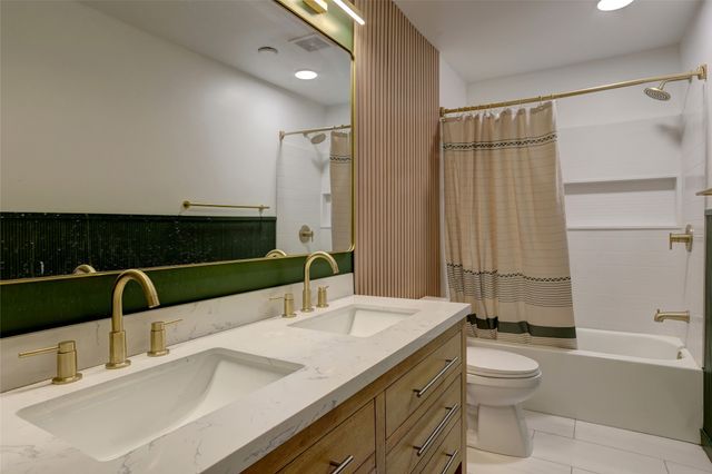 4404 Rain Forest Drive, Arlington, TX 76017