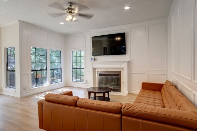 4404 Rain Forest Drive, Arlington, TX 76017