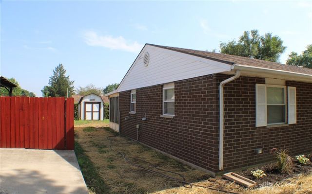 2189 Mississippi Drive, Xenia, OH 45385