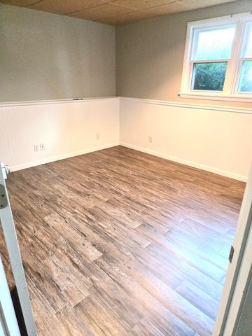3203 Parker Drive, Valparaiso, IN 46383