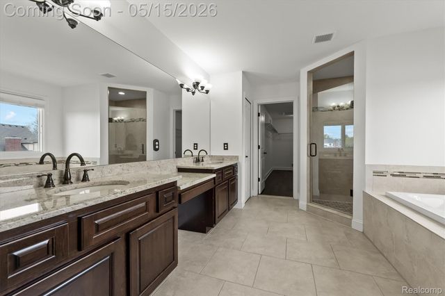 54381 Pelican Lane, Shelby Charter Township, MI 48315