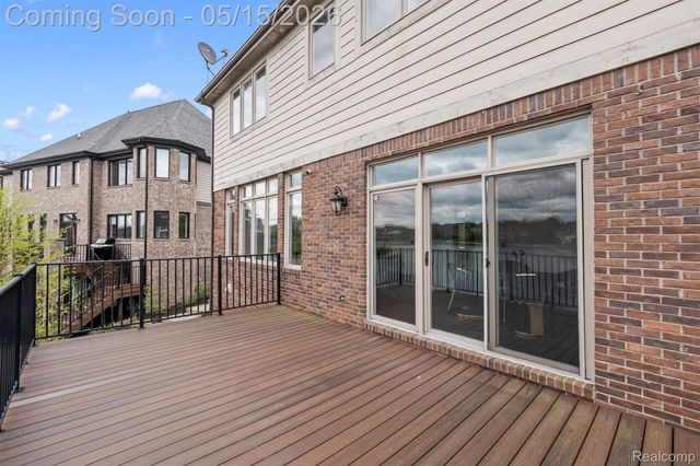 54381 Pelican Lane, Shelby Charter Township, MI 48315