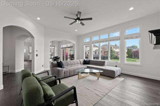 54381 Pelican Lane, Shelby Charter Township, MI 48315