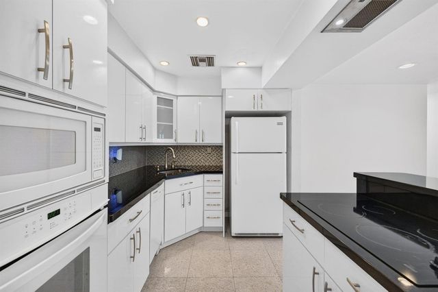 4836 NE 23RD Avenue 31, Fort Lauderdale, FL 33308