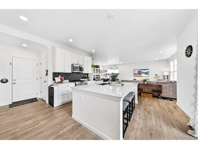 10244 Ursula Ct, Commerce City, CO 80022
