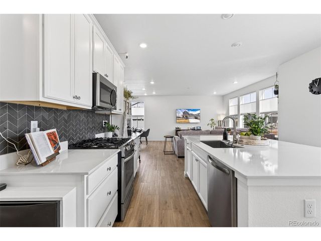 10244 Ursula Ct, Commerce City, CO 80022