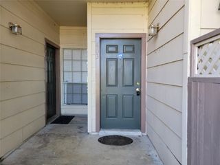 2626 Holly Hall Street 403, Houston, TX 77054