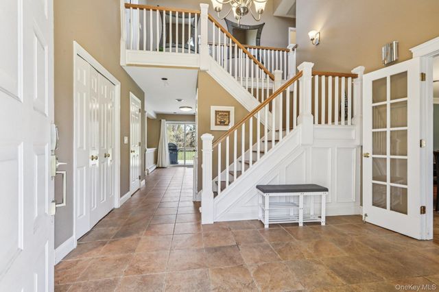 76 Waterbury Road, Warwick, NY 10990