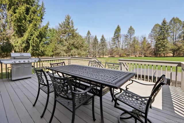 76 Waterbury Road, Warwick, NY 10990