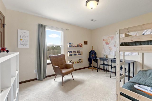 2107 Willow Pond WAY, Grafton, WI 53024