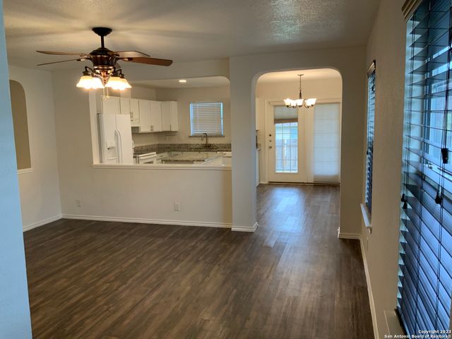 7718 Cedar Farm, San Antonio, TX 78239