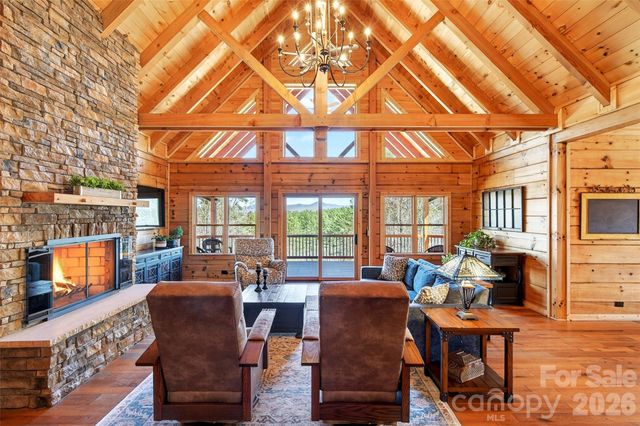 61 Majestic Path, Nebo, NC 28761