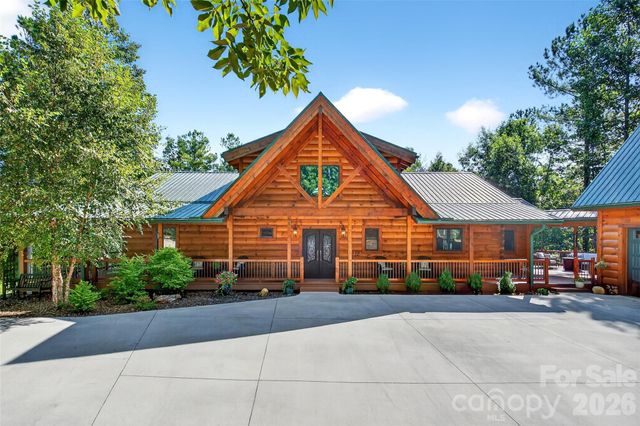 61 Majestic Path, Nebo, NC 28761
