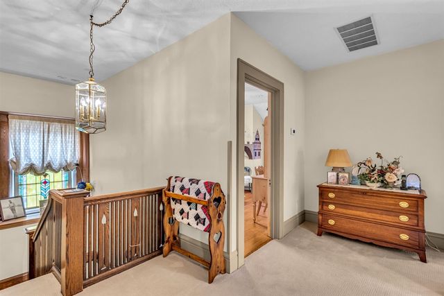 218 4th Street, Jackson, MI 49201