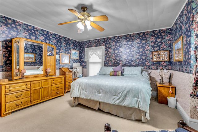 218 4th Street, Jackson, MI 49201