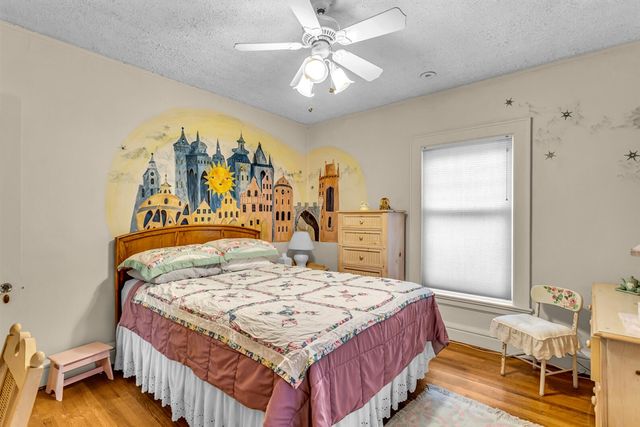 218 4th Street, Jackson, MI 49201