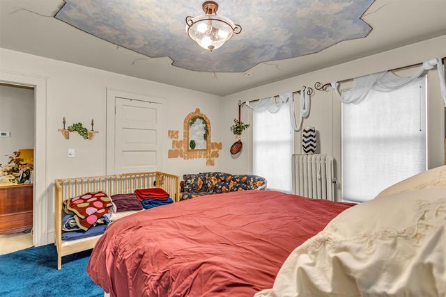 218 4th Street, Jackson, MI 49201