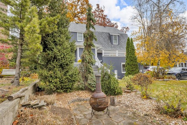 218 4th Street, Jackson, MI 49201