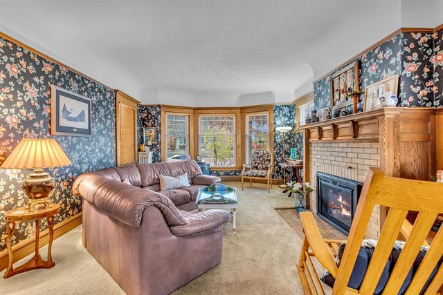 218 4th Street, Jackson, MI 49201