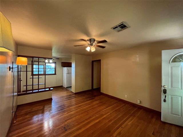 511 Fleetwood Drive, Norman, OK 73072