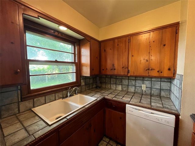 511 Fleetwood Drive, Norman, OK 73072