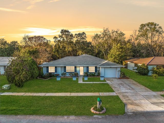 340 Palos Ct, St Augustine, FL 32086
