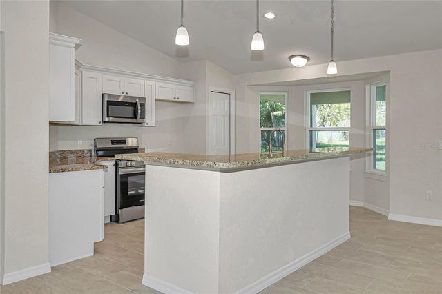 8677 SE 157TH PLACE, Summerfield, FL 34491