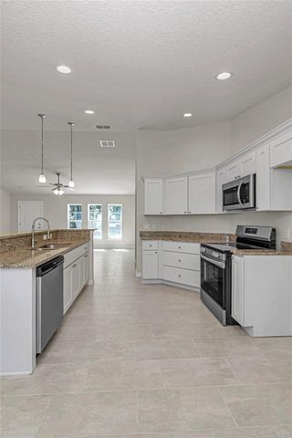 8677 SE 157TH PLACE, Summerfield, FL 34491