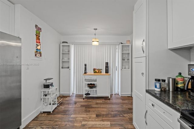 20025 NE 6th Ct Cir, Miami, FL 33179