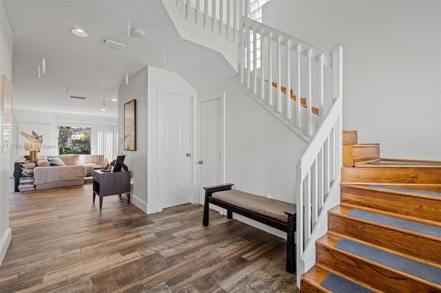 20025 NE 6th Ct Cir, Miami, FL 33179