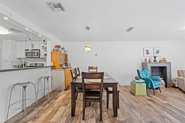 20025 NE 6th Ct Cir, Miami, FL 33179