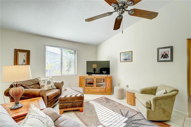 4492 Pine Hill CT, St. James City, FL 33956