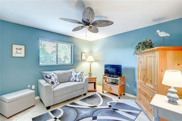 4492 Pine Hill CT, St. James City, FL 33956