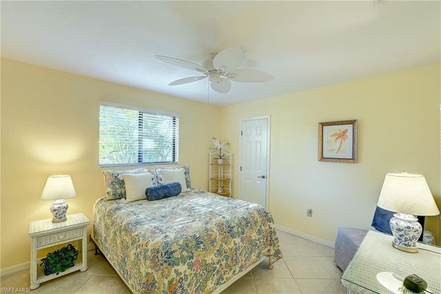 4492 Pine Hill CT, St. James City, FL 33956